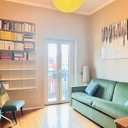 Homeby, Casa Canonica * Milaan